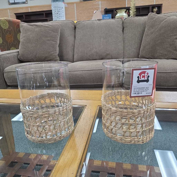 SET OF 2 VOTIVE WITH WICKER BASE BT