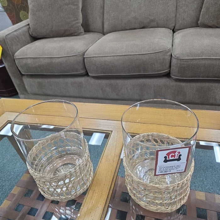 SET OF 2 VOTIVE WITH WICKER BASE BT