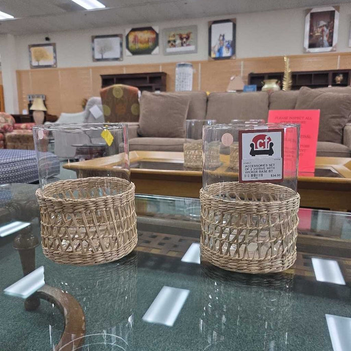 SET OF 2 VOTIVE WITH WICKER BASE BT