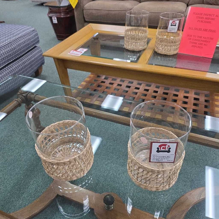 SET OF 2 VOTIVE WITH WICKER BASE BT