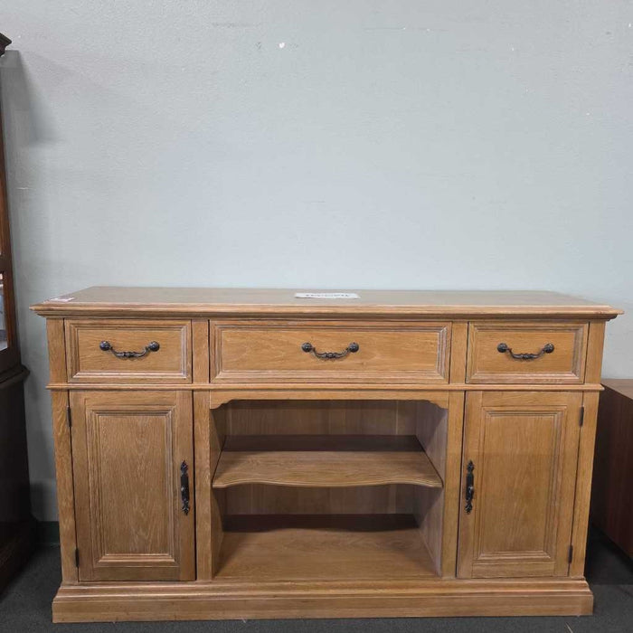 BASSETT BUFFET KLH