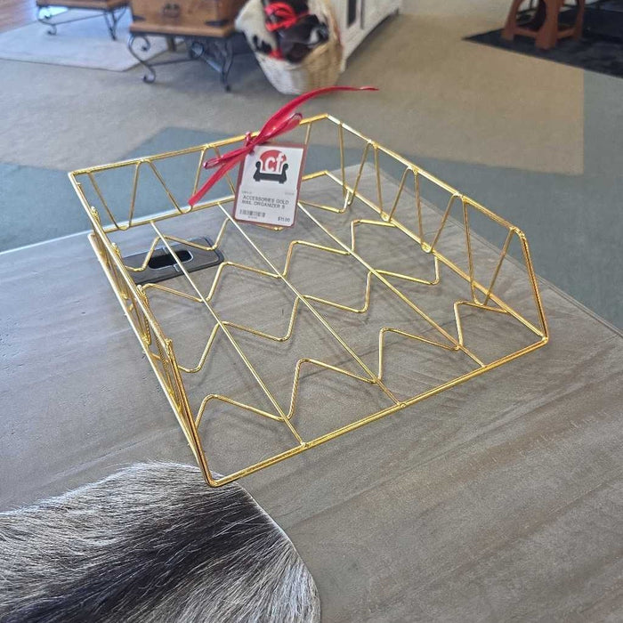 GOLD MAIL ORGANIZER S