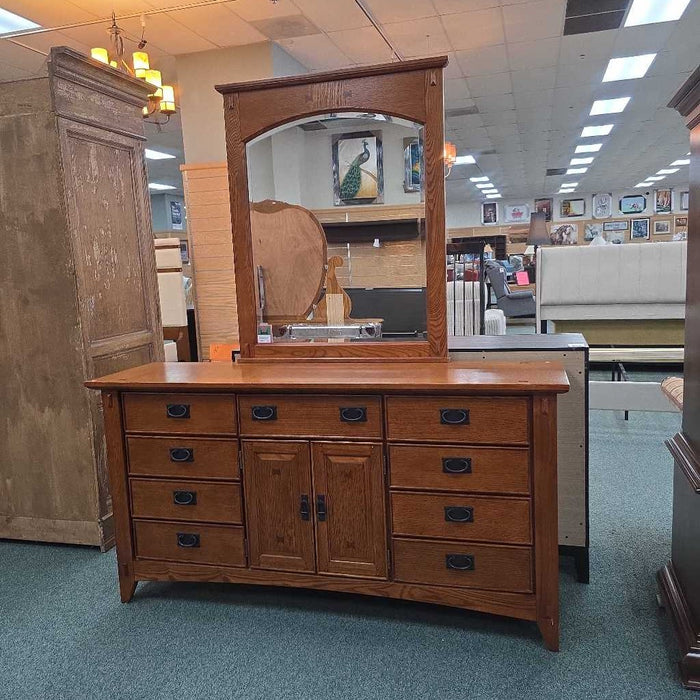 DRESSER WITH MIRROR CKK