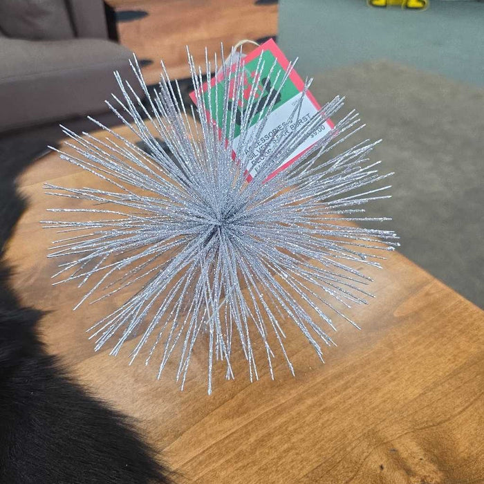 8" SILVER STAR BURST DECOR