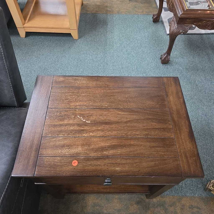 ETHAN ALLEN NIGHTSTAND TB