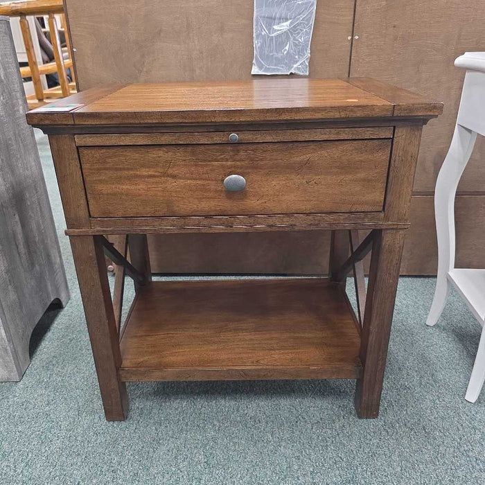 ETHAN ALLEN NIGHTSTAND TB