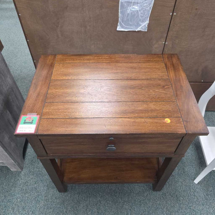 ETHAN ALLEN NIGHTSTAND TB