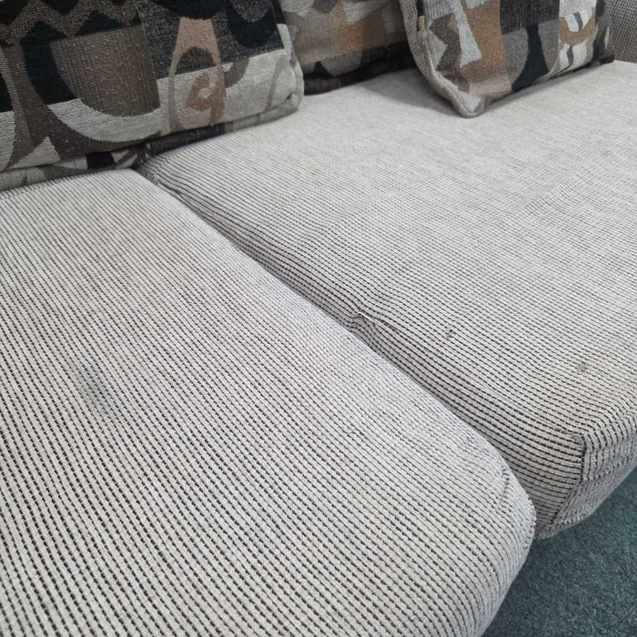 SOFA BAH
