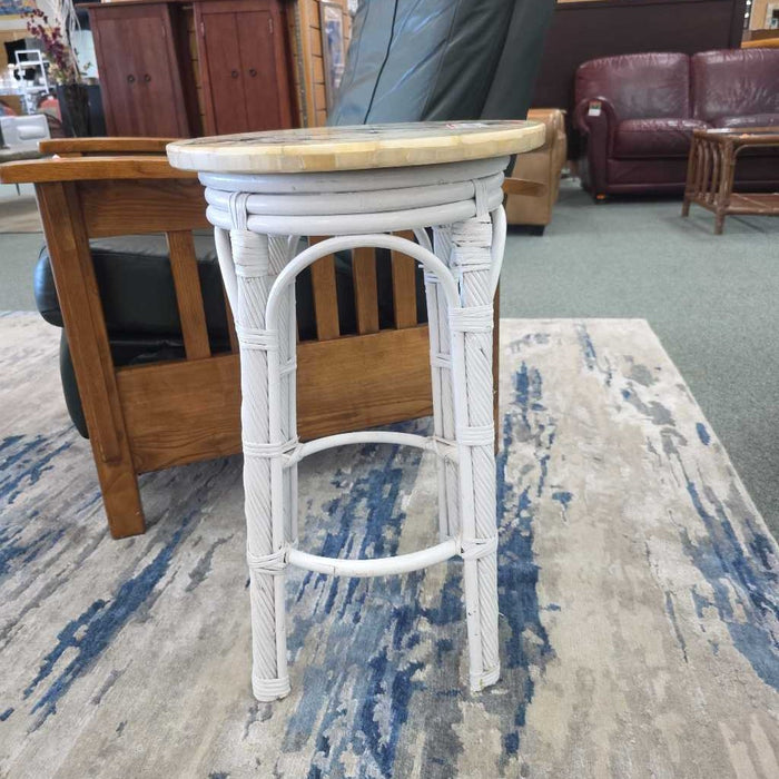 MARBLE WICKER END TABLE KL