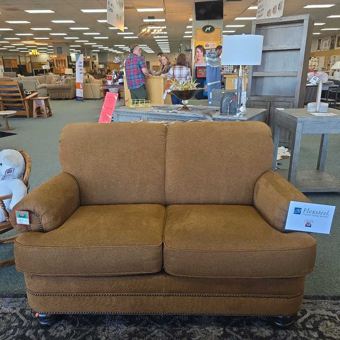 FLEXSTEEL LOVESEAT LSH