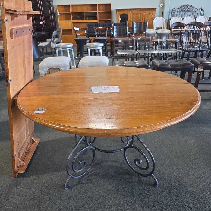 ETHAN ALLEN TABLE WITH 1 LEAF
