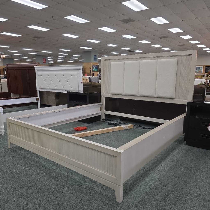 CAL KING BED 1326K-3CK