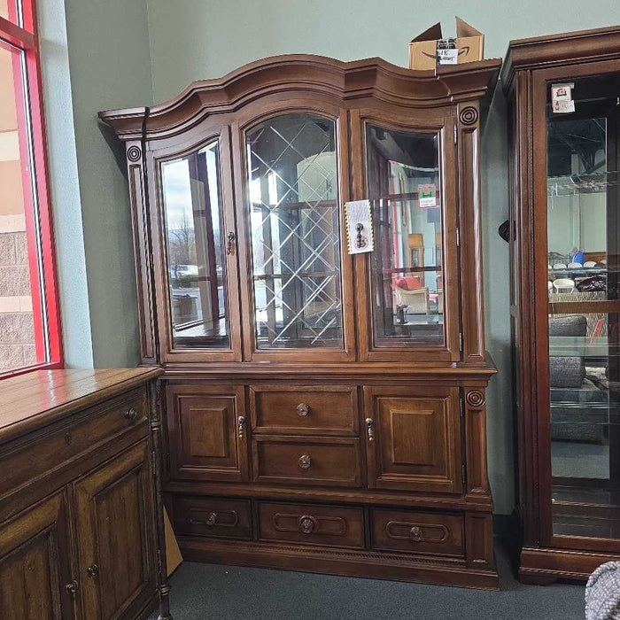 CHINA HUTCH 5473-50/55