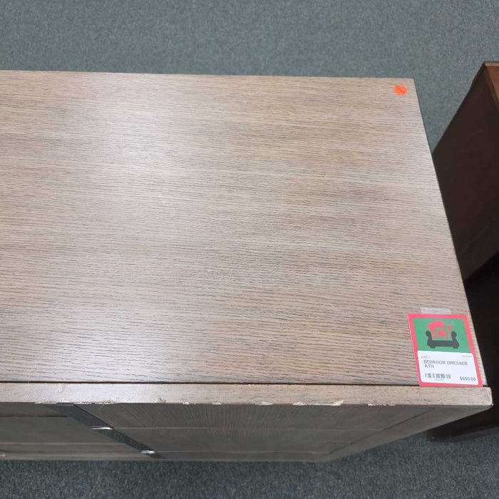 DRESSER ATH