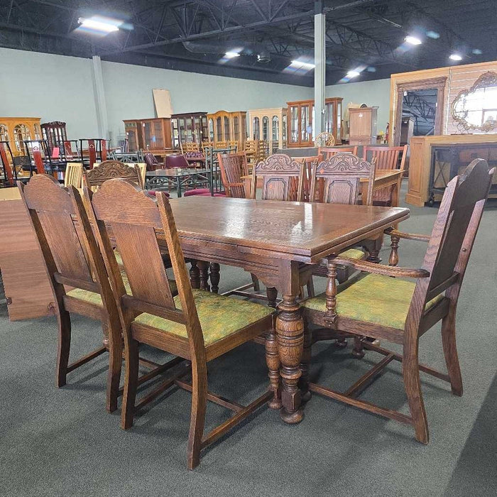TABLE WITH 6 CHAIRS LLB