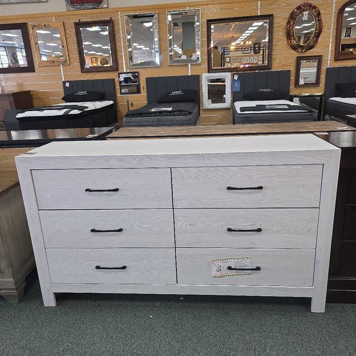 WHITE DRESSER 1534WH-5