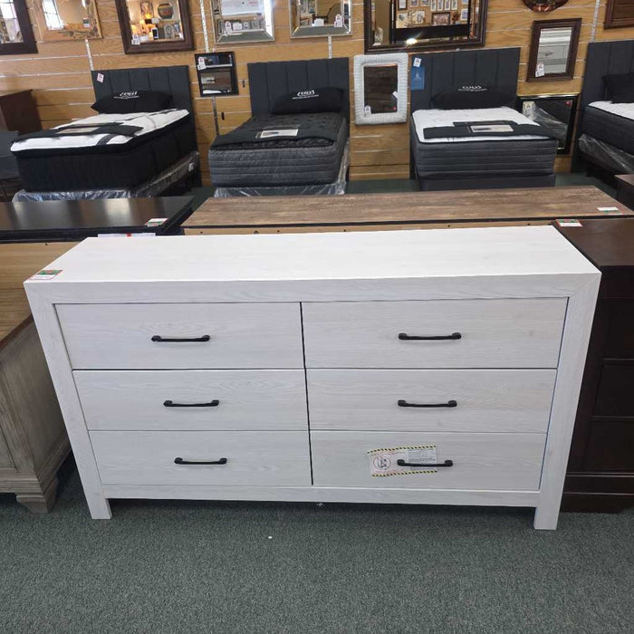 WHITE DRESSER 1534WH-5