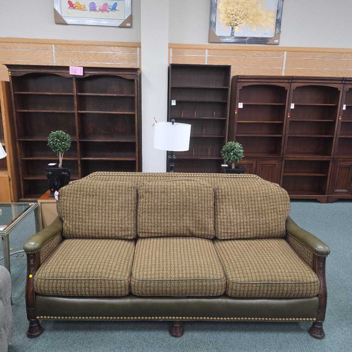 SHERRILL SOFA ATH