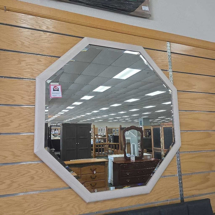 MIRROR AT