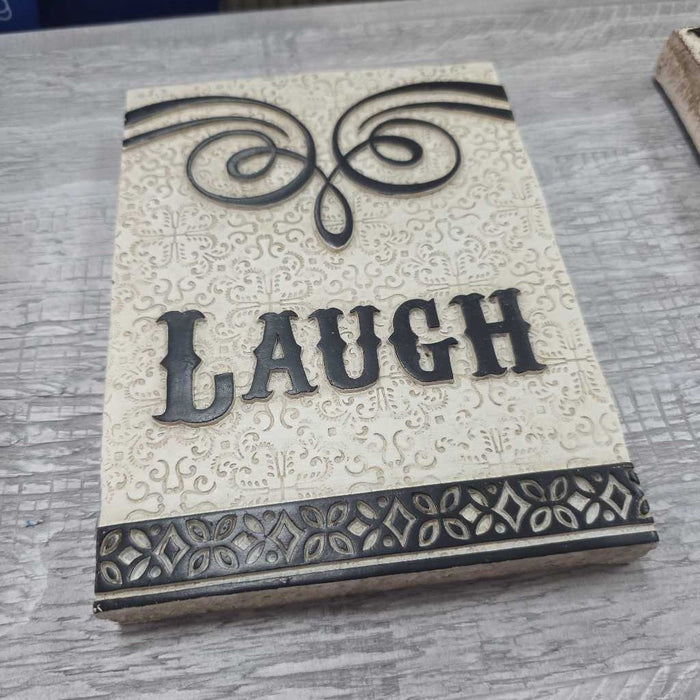 WALL DECOR S