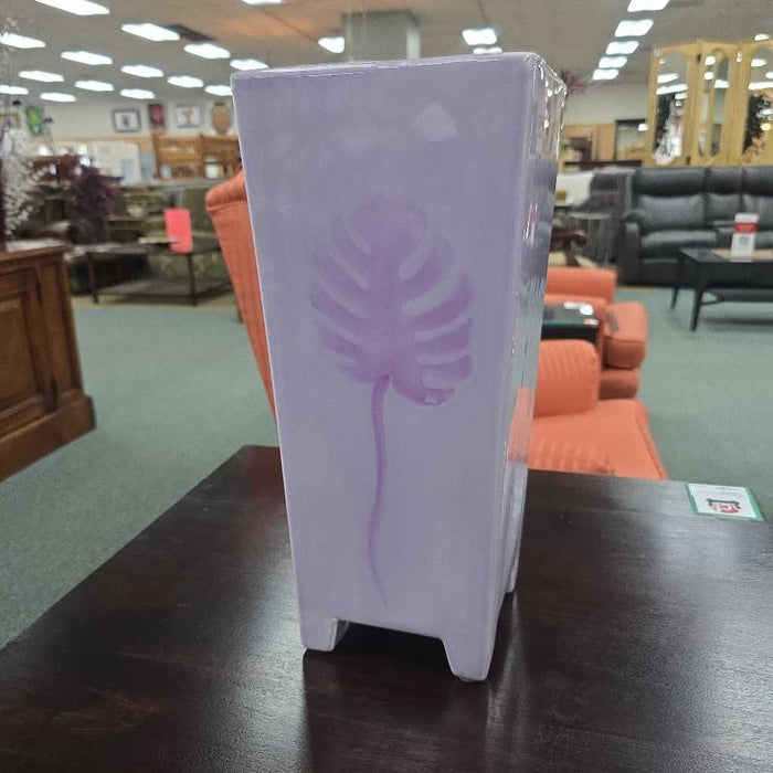 PURPLE VASE BA