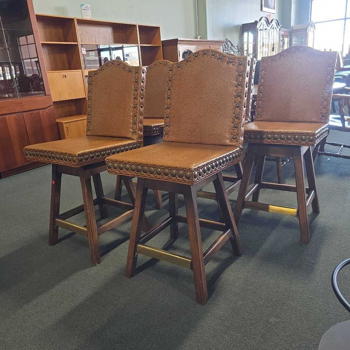 SET OF 5 STOOLS MIH