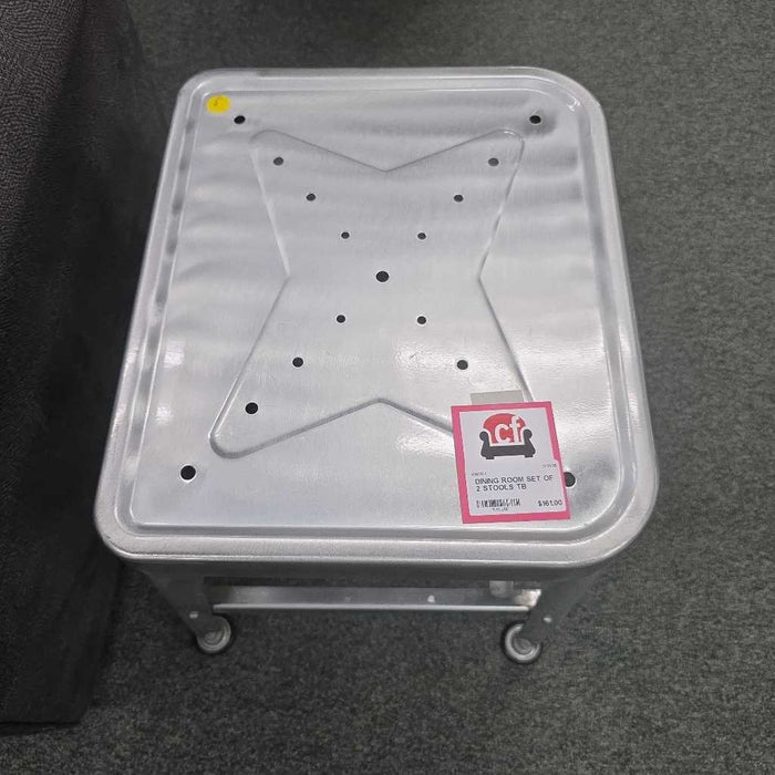 SET OF 2 TABLES TB