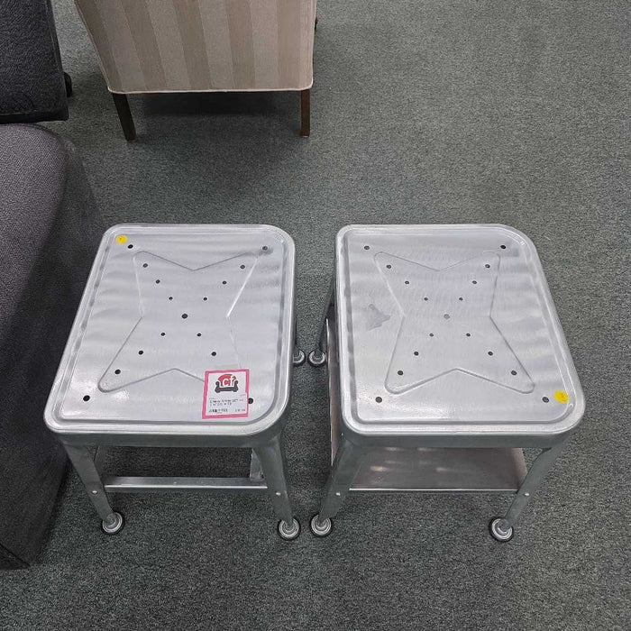 SET OF 2 TABLES TB