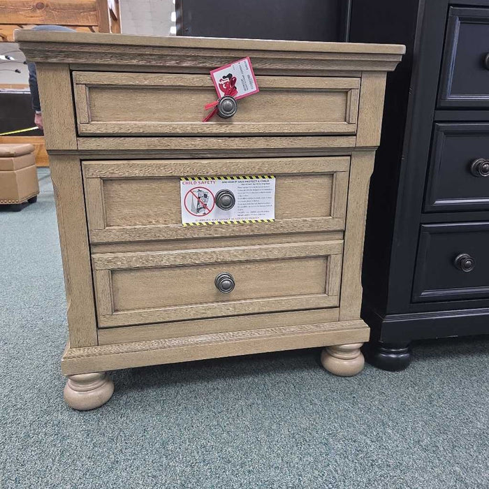 NIGHTSTAND 2259GY-4