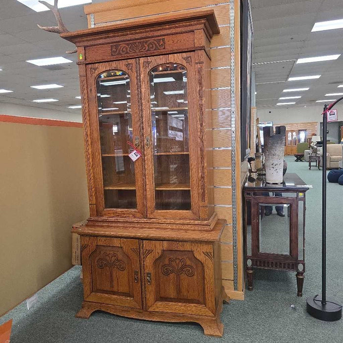 CURIO CABINET LSH