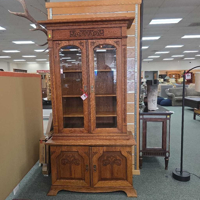 CURIO CABINET LSH