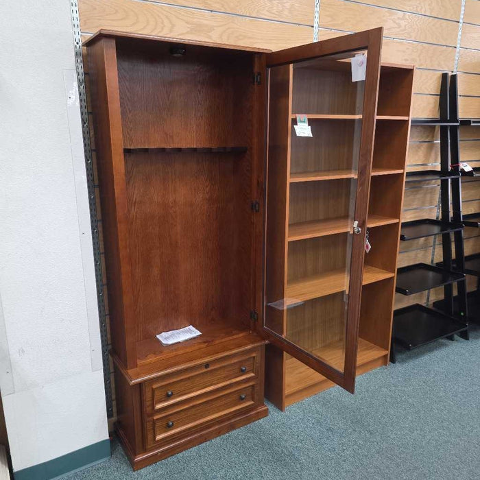 GUN CABINET WITH KEY BTK