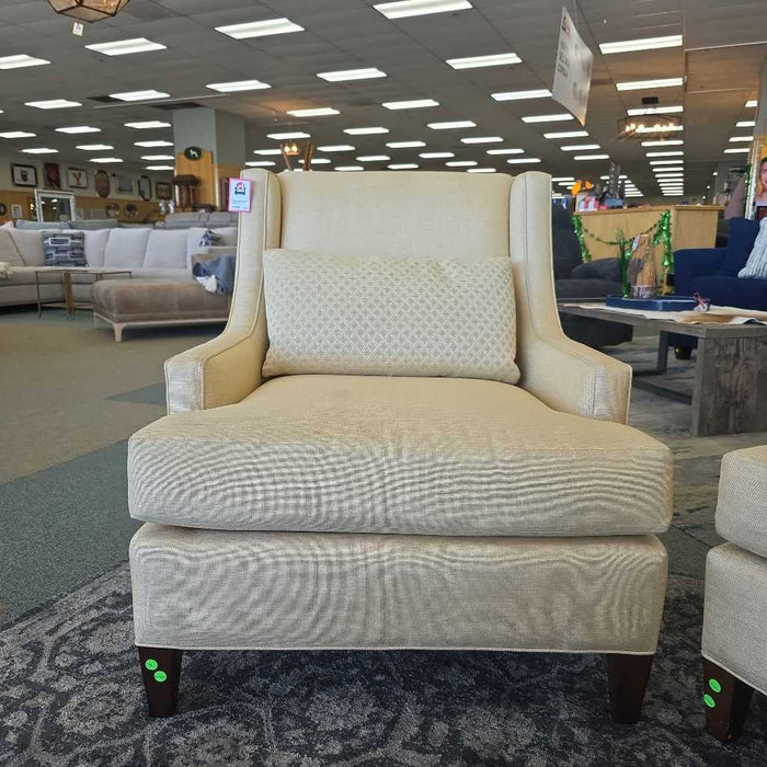 ACCENT CHAIR LLB