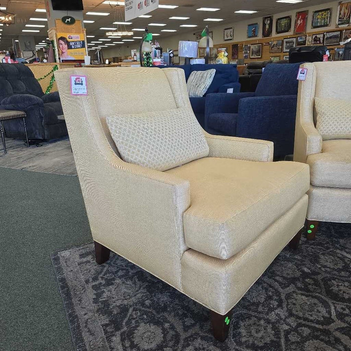 ACCENT CHAIR LLB