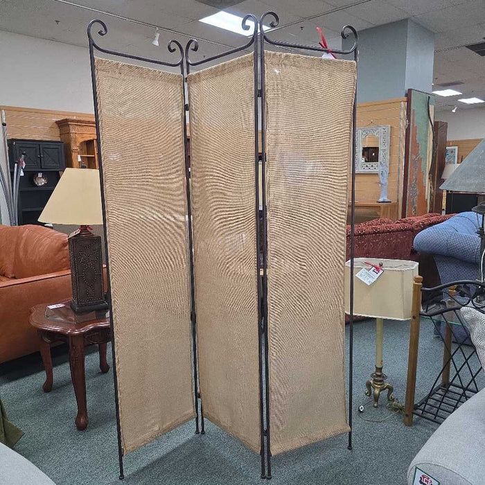 ROOM DIVIDER MI