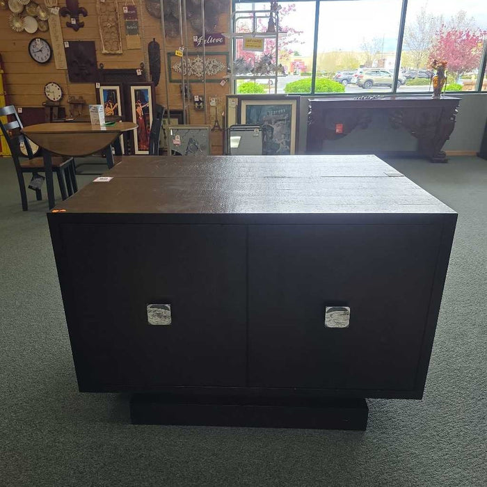 HOOVER ACCENT CABINET CKK