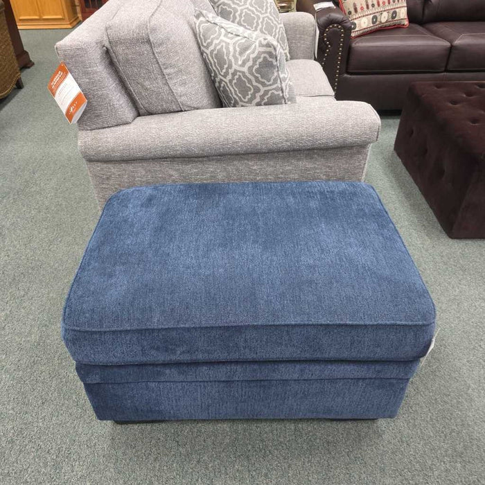 BLUE STORAGE OTTOMAN BAH