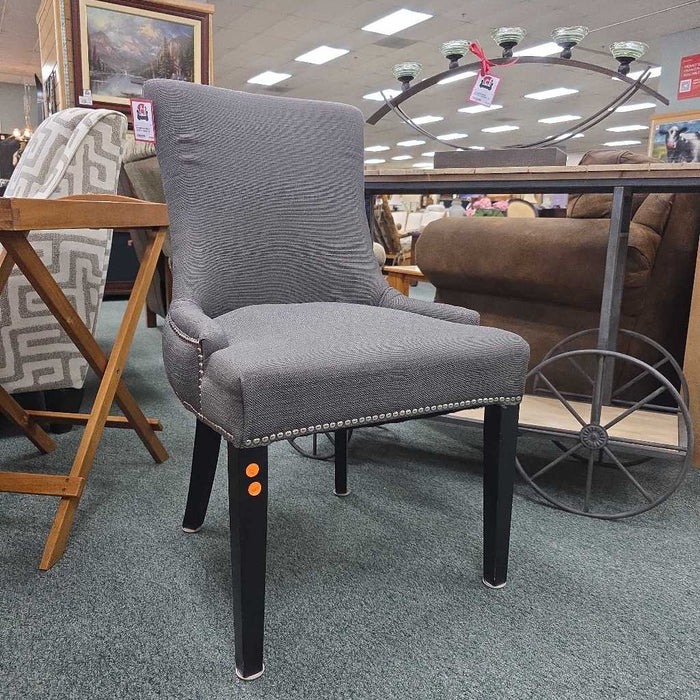 GRAY ACCENT CHAIR KL