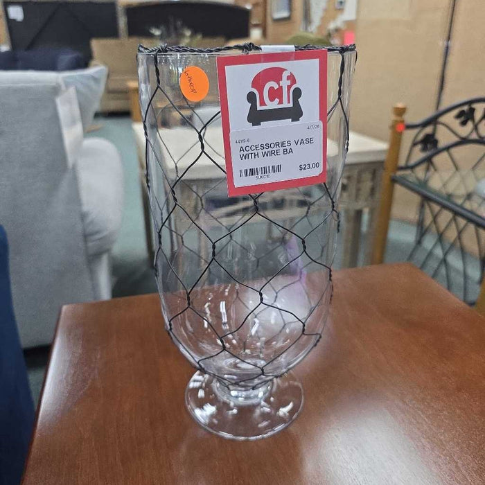 VASE WITH WIRE BA