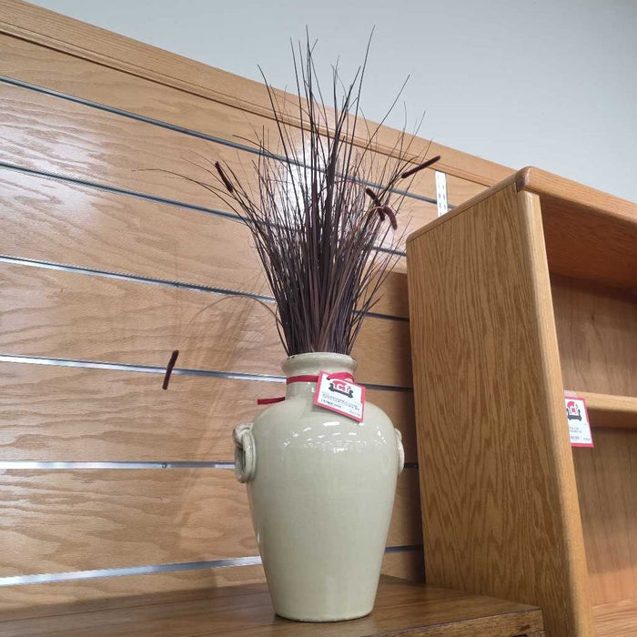 VASE WITH SILK STICKS BA