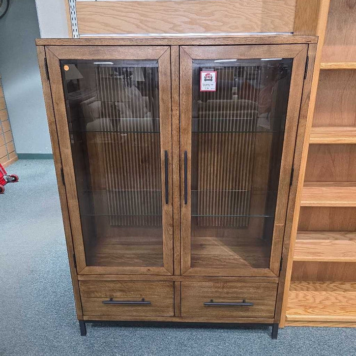 CURIO CABINET ATH