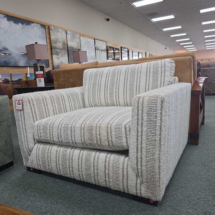 BERNHARDT CHAIR LSH