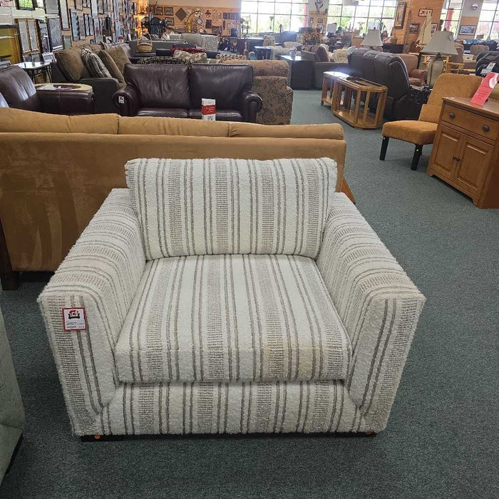 BERNHARDT CHAIR LSH