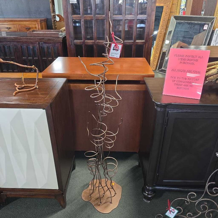 METAL WINE RACK TREE BTK