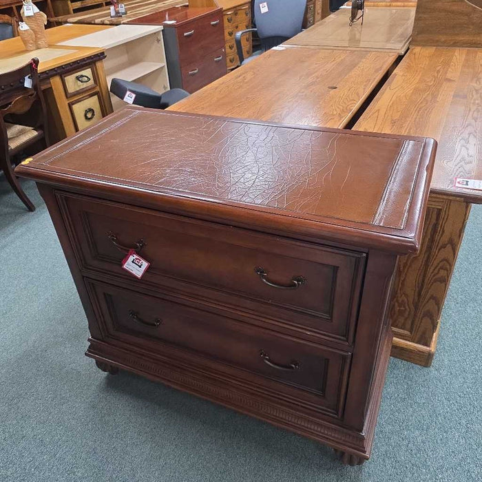 FILE CABINET BTK