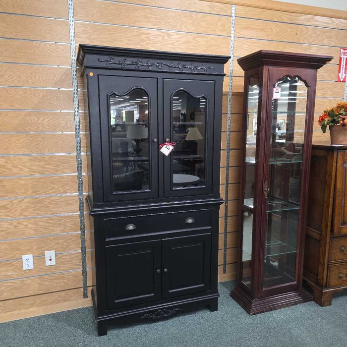 CURIO CABINET BTK