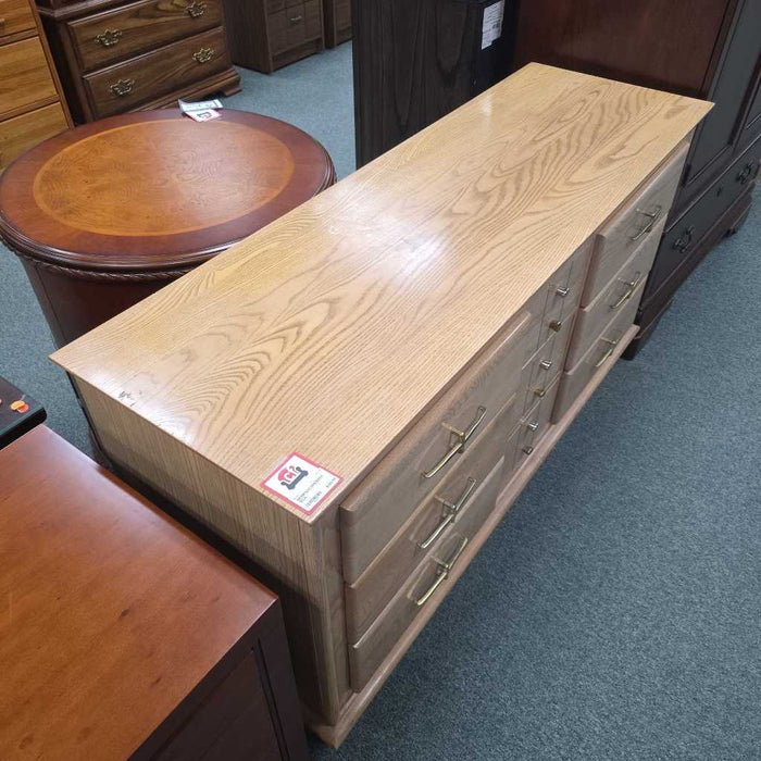 DRESSER BCA