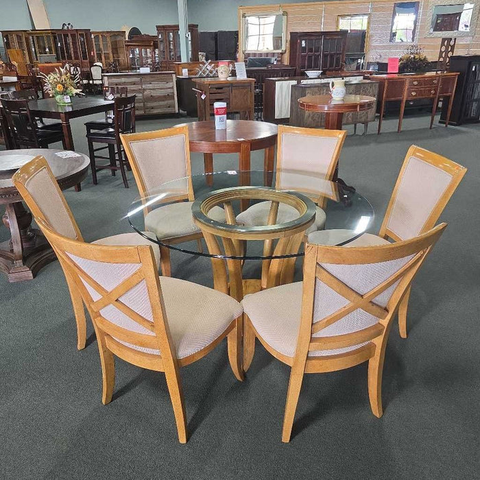 TABLE WITH 6 CHAIRS CKK