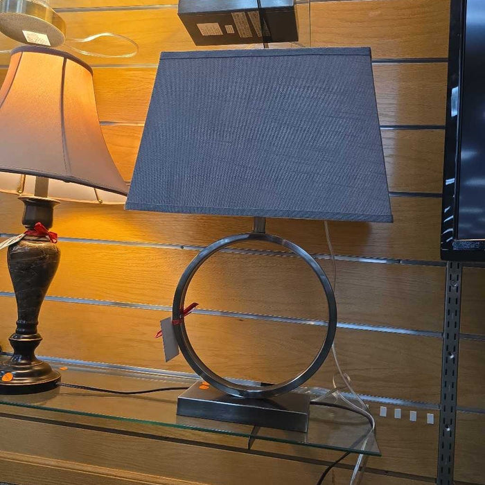 LAMP AT
