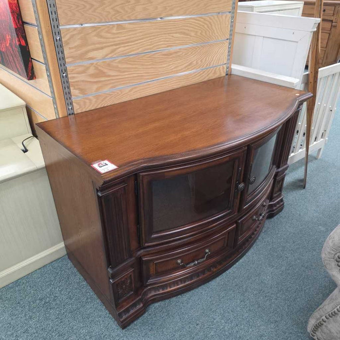 TV STAND BTK